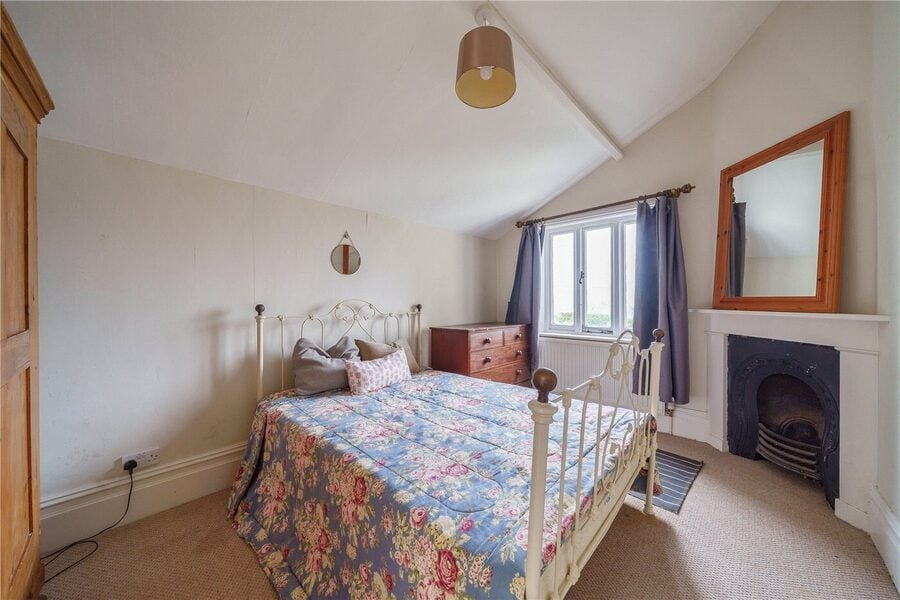 Bedroom Seven