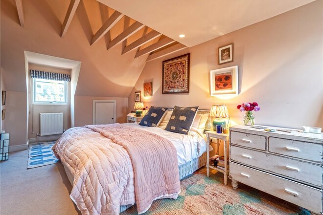 Chaucer Road, London, SE24