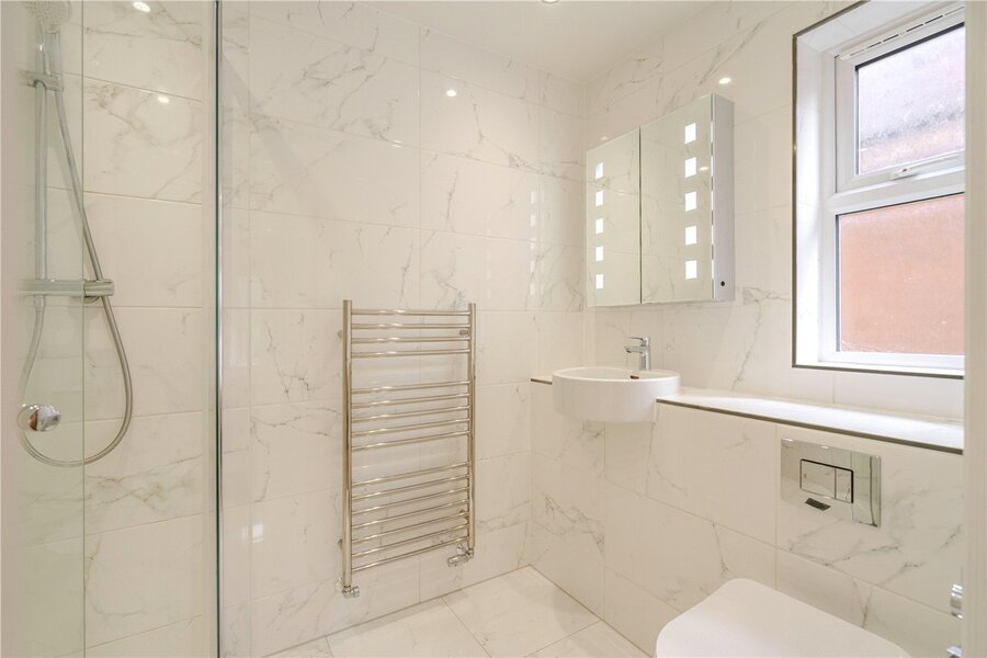 Ensuite