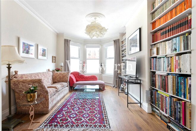 Woodside Gardens, London, N17