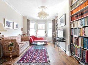Woodside Gardens, London, N17