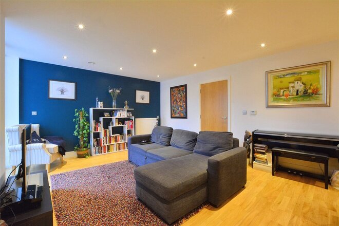Jubilee Court, London, SE10