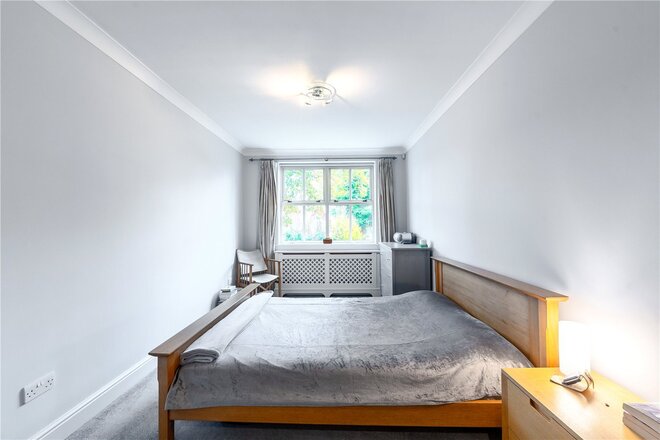 Ascent House, Weybridge, KT13