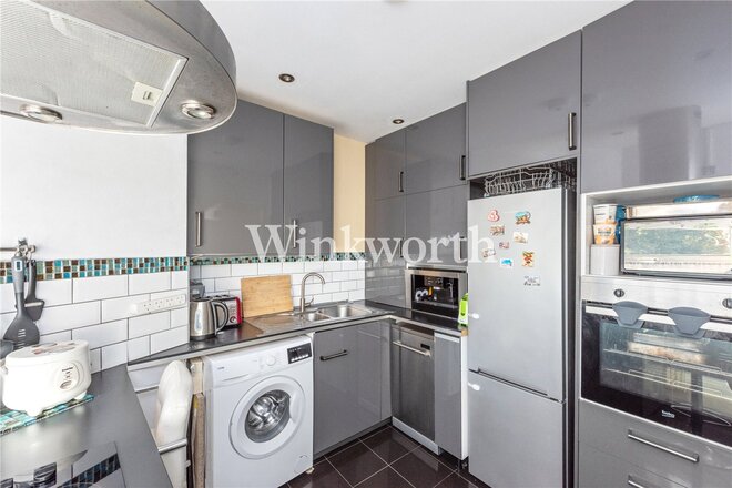 Woodland Road, London, N11