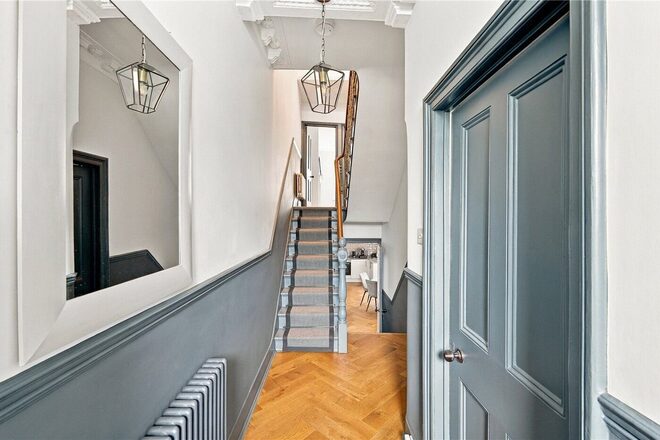 Lothair Road North, London, N4