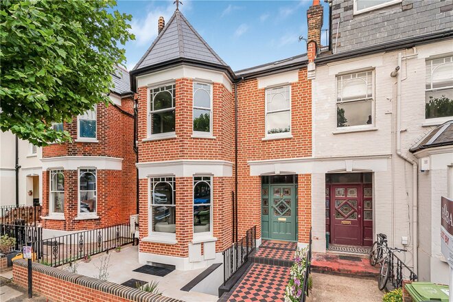 Stapleton Hall Road, London, N4