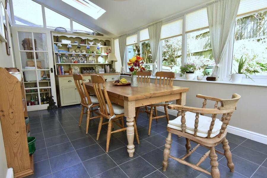 A GARDEN ROOM 1.JPG
