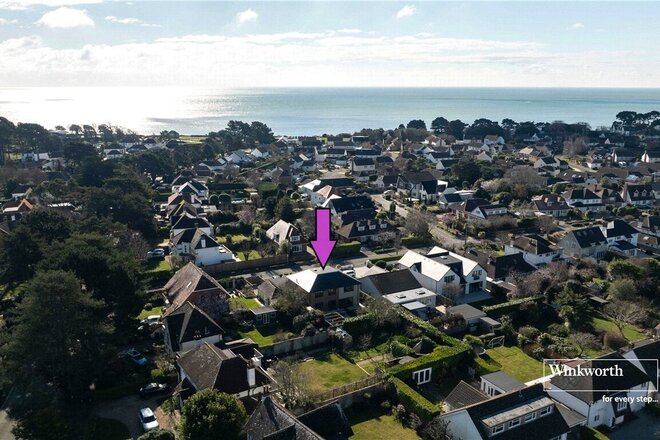 Hynesbury Road, Christchurch, BH23