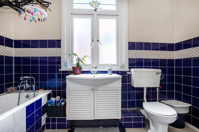 Pakenham Street, London, WC1X