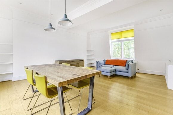 Warrington Crescent, London, W9