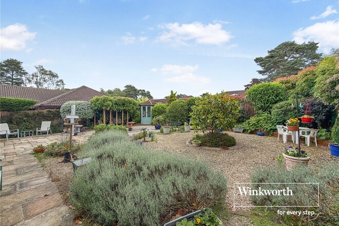 Woolsbridge Road, Ringwood, BH24