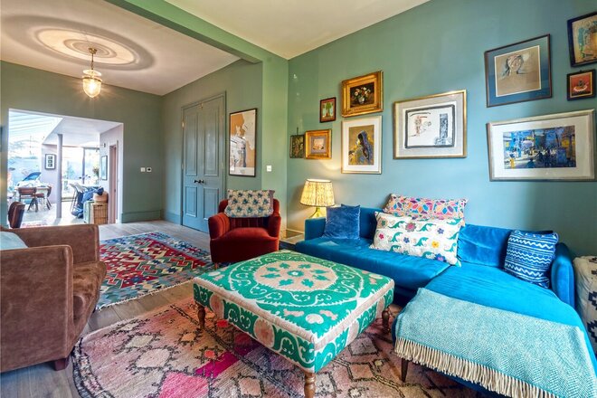 Chaucer Road, London, SE24