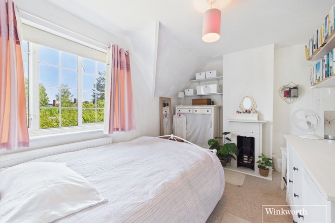 Roe Lane, London, NW9