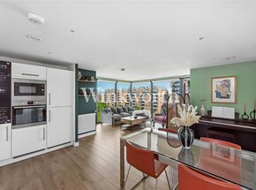 Waterside Way, London, N17