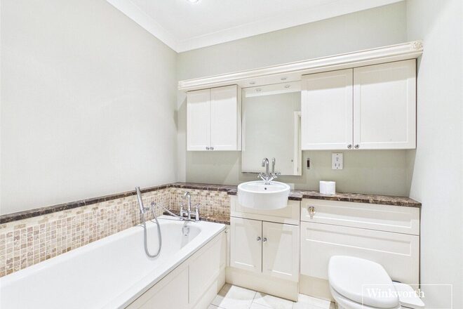 Treetops, The Mount, Reading, RG4