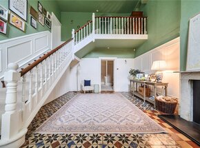 Boundstone Road, Farnham, GU10