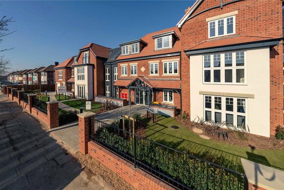 Westpole Avenue, Oakwood, EN4