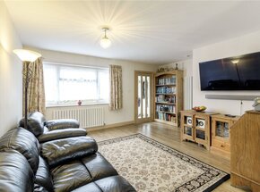 Beech Close, Northampton, NN7