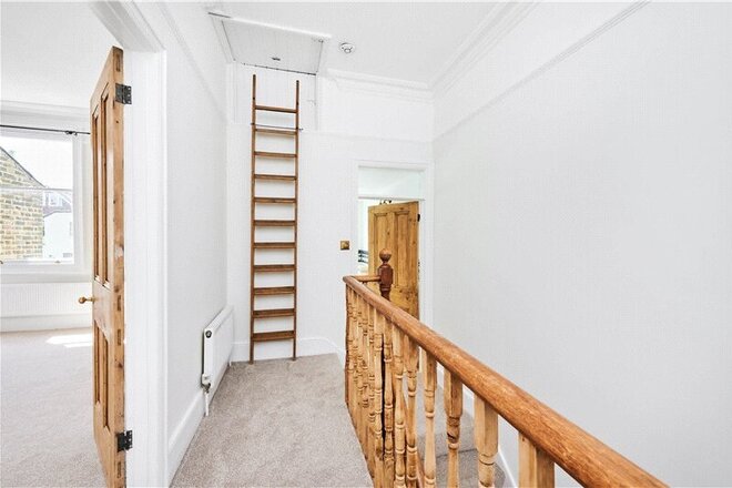 Martindale, London, SW14