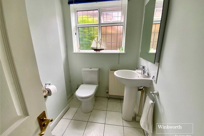 Island View Avenue, Dorset, BH23