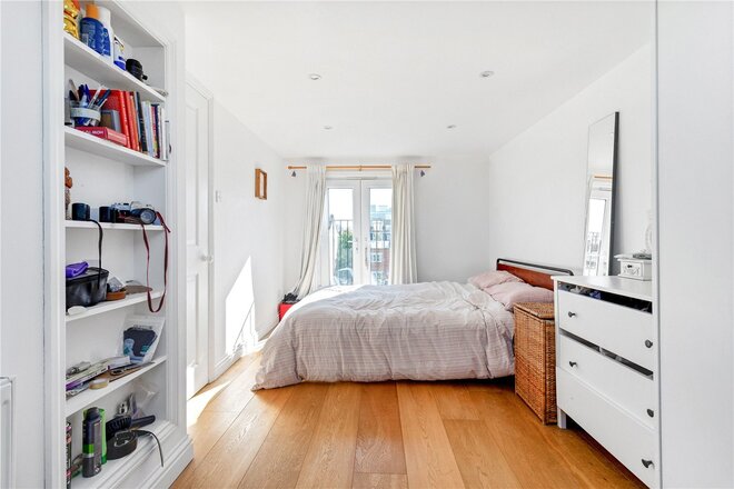 Valmar Road, London, SE5