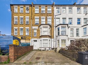 Thurlow Park Road, London, SE21