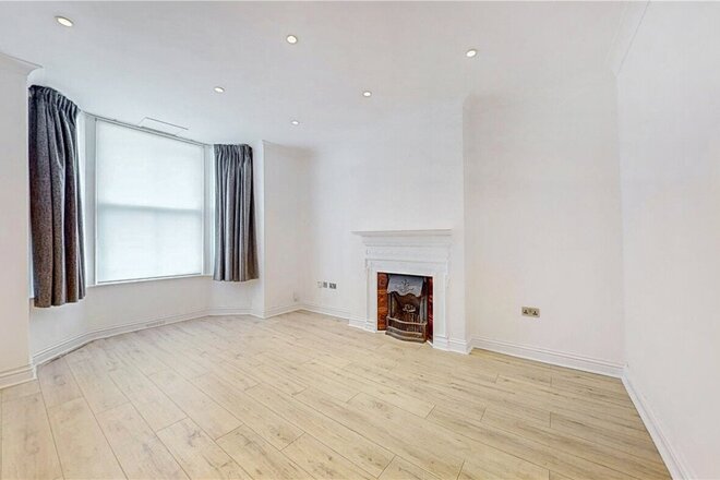 Falkland Road, London, NW5