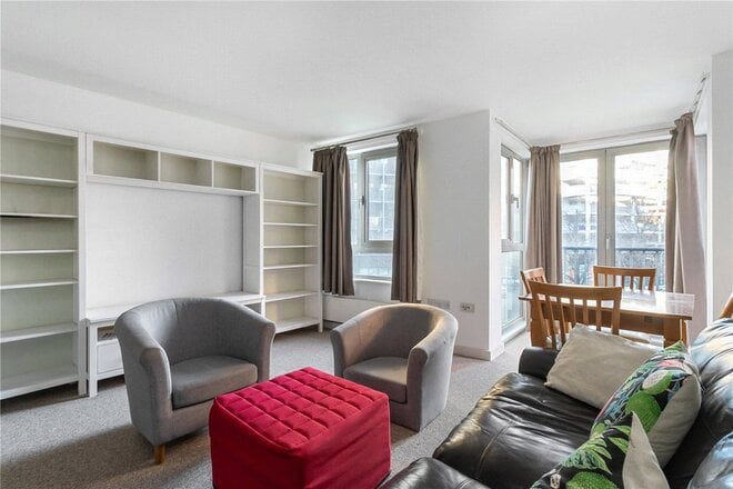 Buckler Court, London, N7