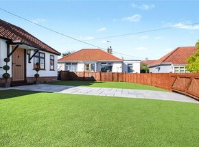 Pier Avenue, Suffolk, IP18