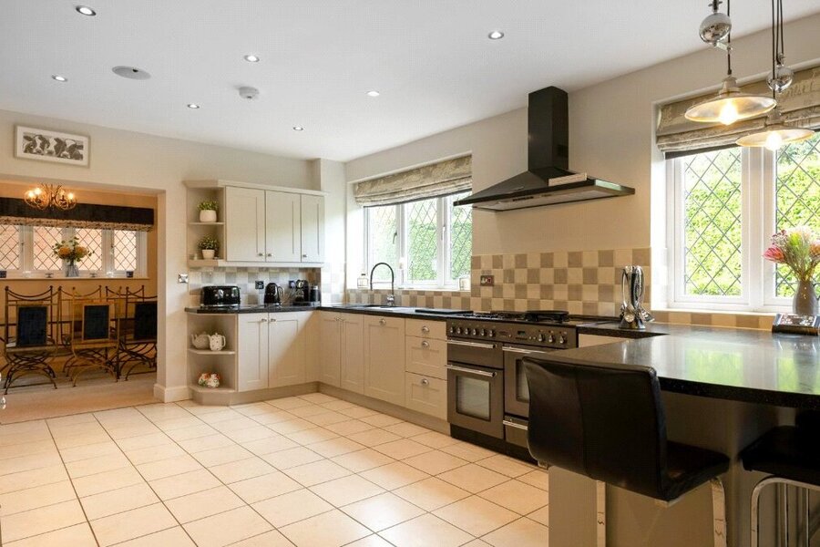 Kitchen 2