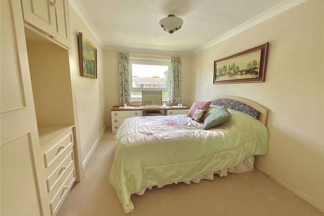Wharncliffe Road, Dorset, BH23