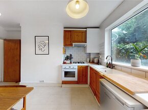 Fairbridge Road, London, N19