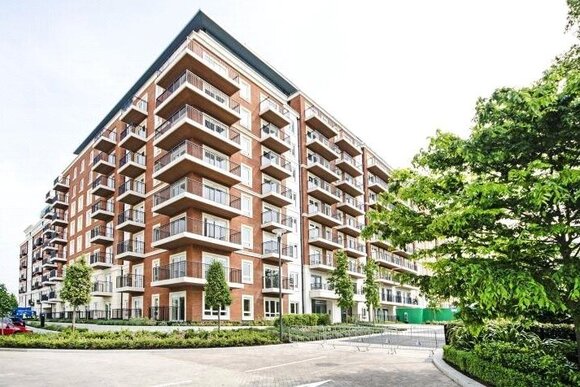 Beaufort Square, Colindale, NW9