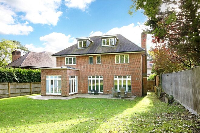 Park Grove, Beaconsfield, HP9