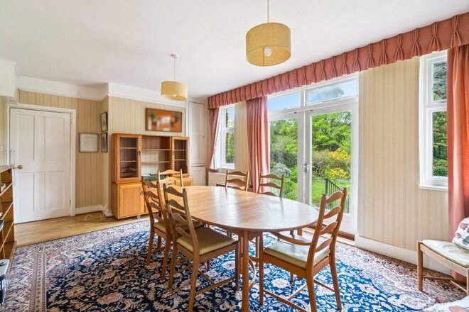 Burkes Road, Beaconsfield, HP9