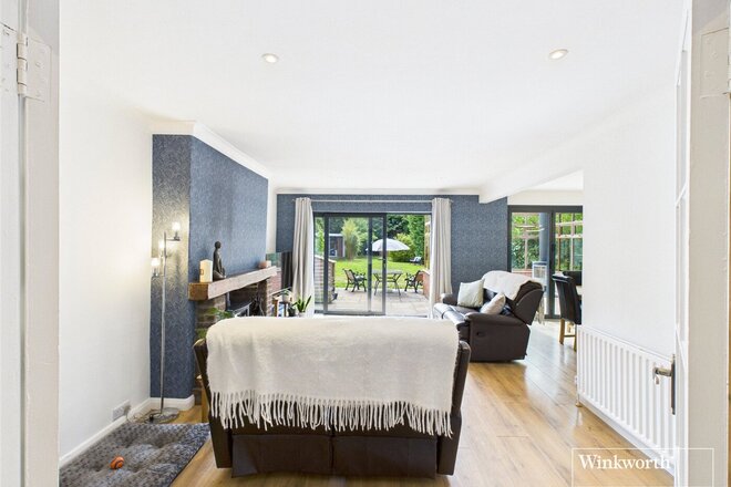 Highdown Avenue, Reading, RG4