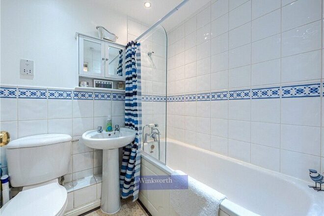 Bedser Close, London, SE11