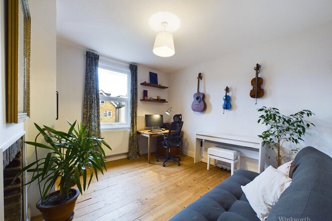 Willoughby Road, Kingston upon Thames, KT2