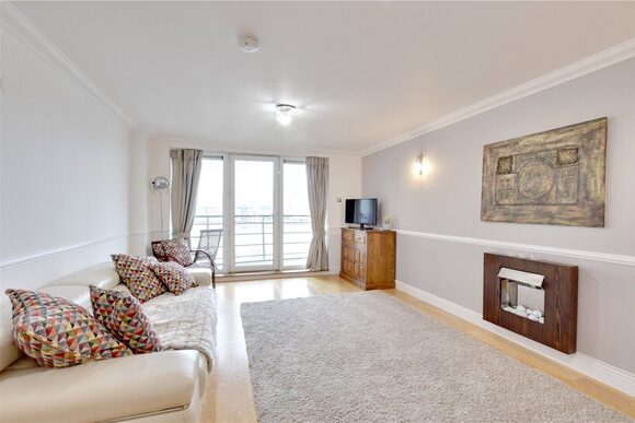 Greenfell Mansions, Glaisher Street, SE8