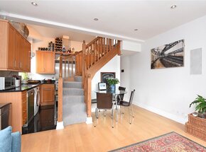 Merton Road, London, SW18