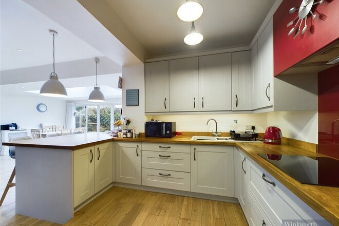 Beresford Avenue, Surbiton, KT5