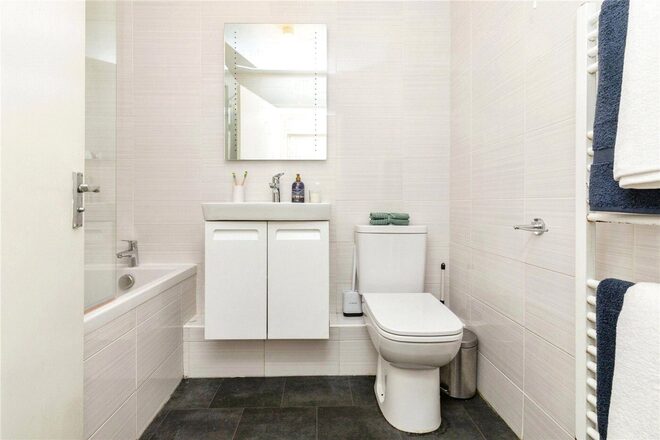 Downsview Court, Bristol, BS8