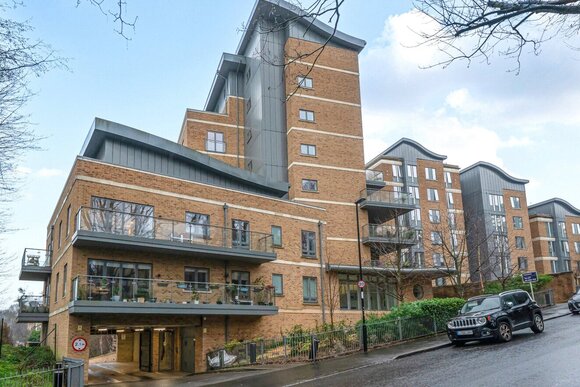 Sylvan Hill, London, SE19
