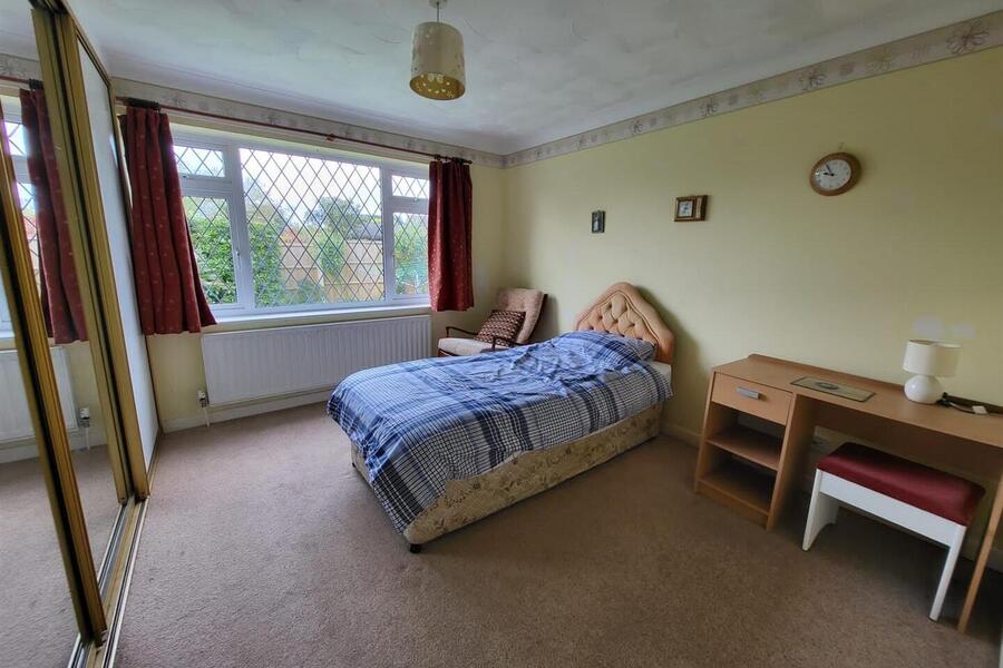 A VENDOR BEDROOM 3.j