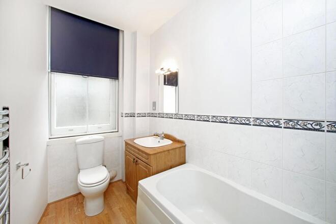 Southampton Row, London, WC1B