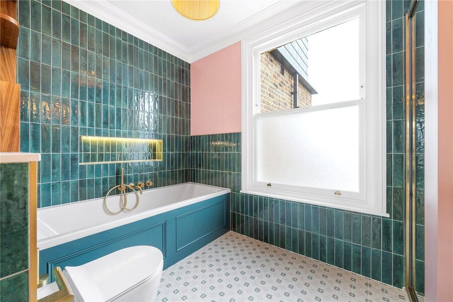 Ensuite