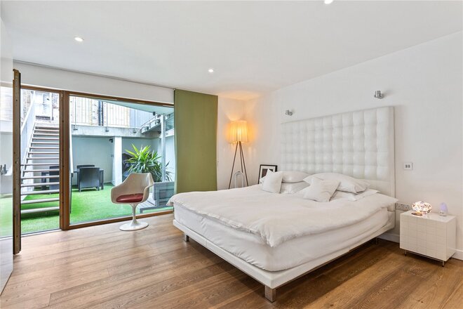 Mears Close, London, E1