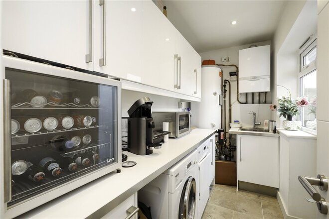 Hazelwood Close, London, W5
