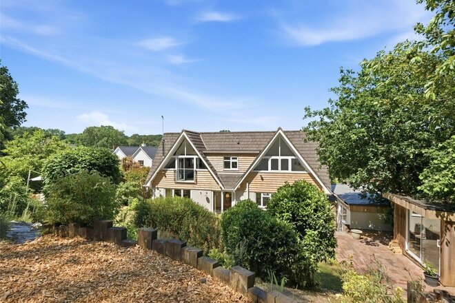 Lonnen Road, Wimborne, BH21