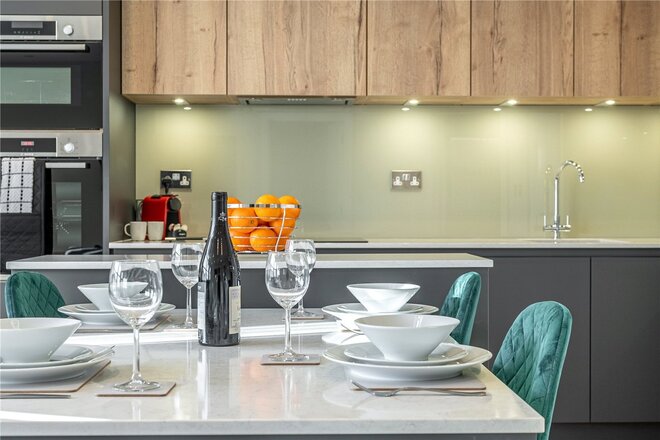 Bond House, Reading, RG1